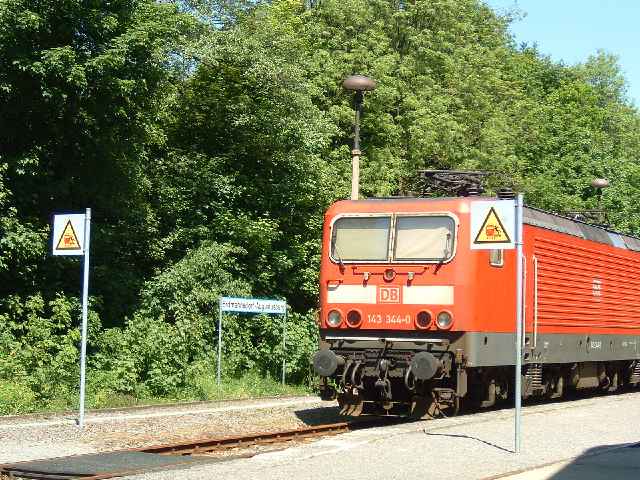 In Gera sind wir der Meininger BR 50 3501 begegnet