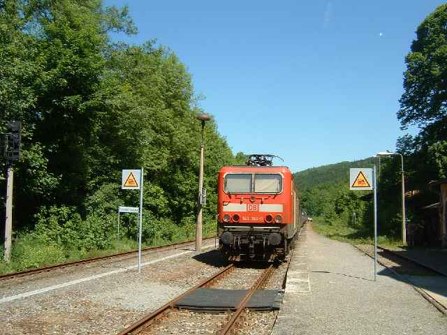 In Gera sind wir der Meininger BR 50 3501 begegnet